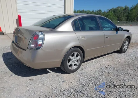 2005 Nissan Altima 2.5 S z USA, uszkodzony, nr VIN 1N4AL11D85C376976